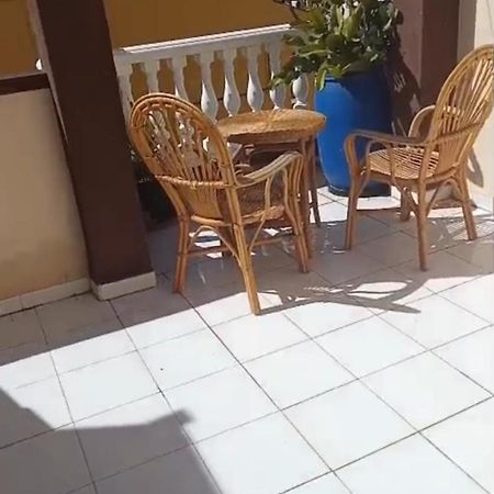 Appartamento Mar Azul Adosado, Patio Y Solarium Torrevieja Esterno foto