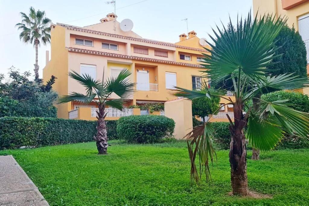 Appartamento Mar Azul Adosado, Patio Y Solarium Torrevieja Esterno foto