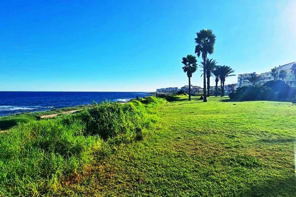Appartamento Mar Azul Adosado, Patio Y Solarium Torrevieja Esterno foto